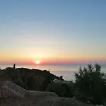 Вилла Ioli Breathtaking View & Sunset Айос-Никитас