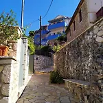 Ioli Breathtaking View & Sunset Айос-Никитас